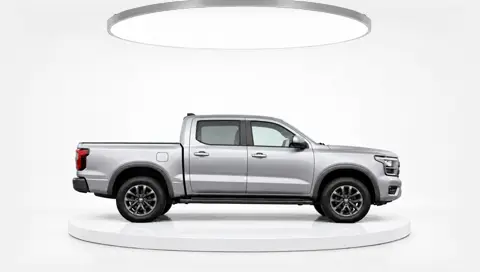 Pickup truck